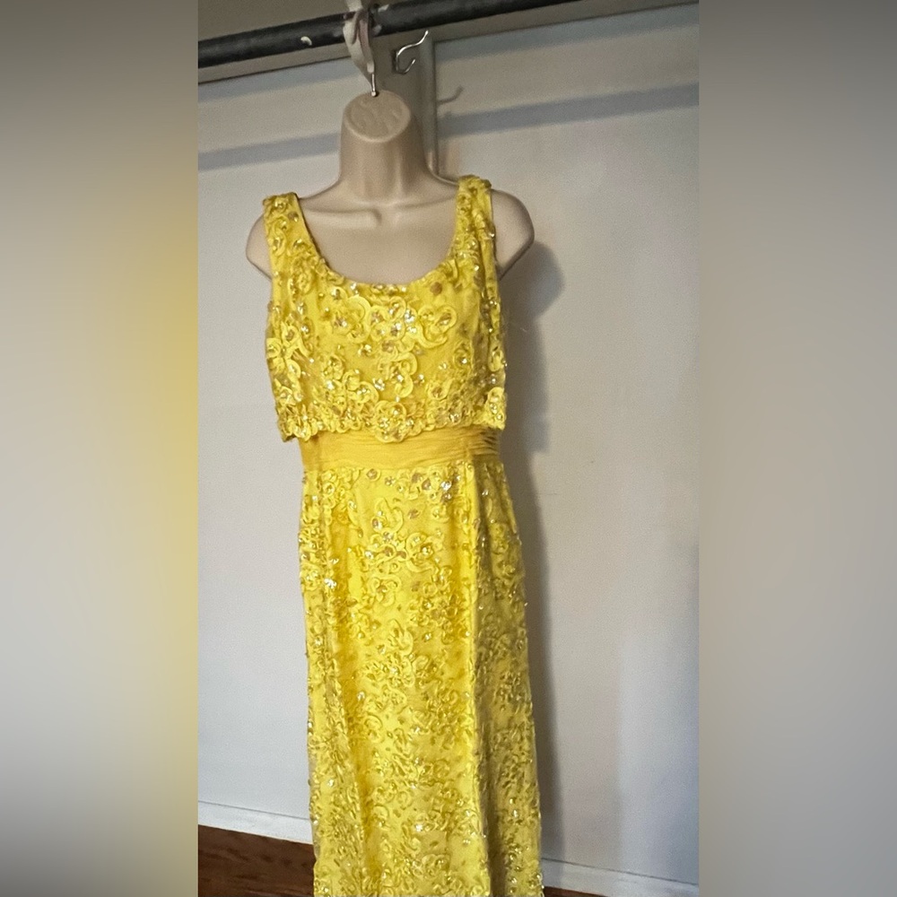 Elegant Yellow Sequin Dress